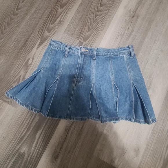 Y2k Pleated Denim Mini Skirt S Nwt - Picture 1 of 6